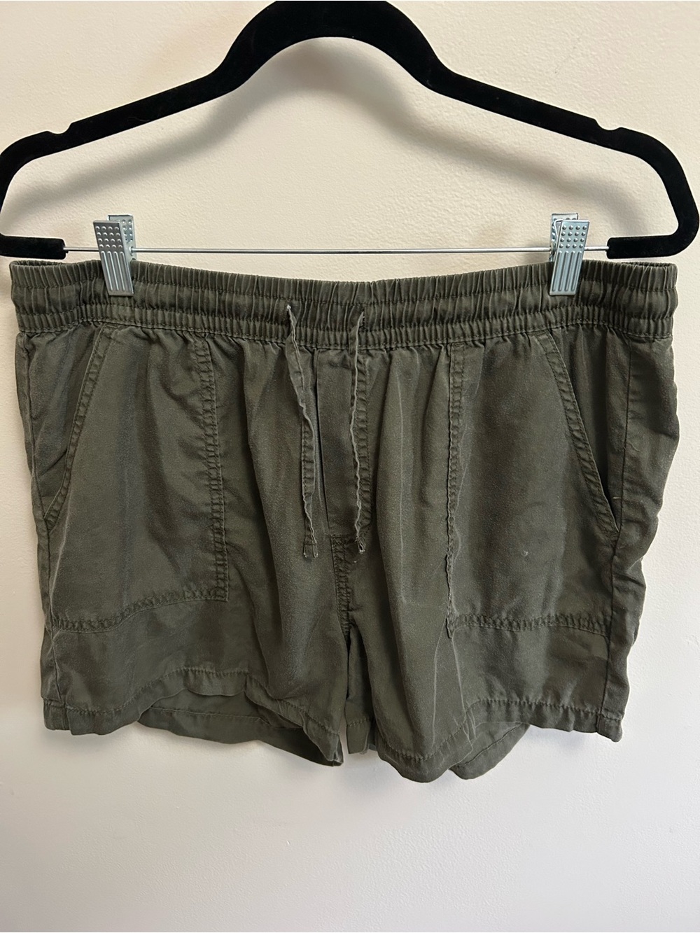 Silver Jeans Olive Green Drawstring Cargo Shorts
